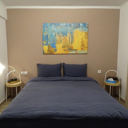 Stylish, Comfortable, Basement Loft-Like Apartment With Amenities 雅典 外观 照片