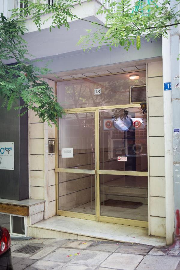 Stylish, Comfortable, Basement Loft-Like Apartment With Amenities 雅典 外观 照片