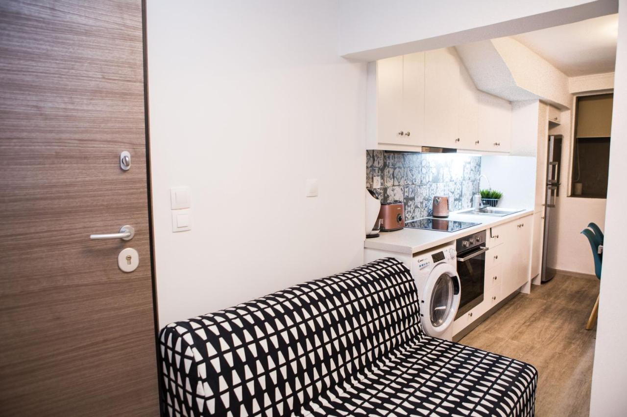 Stylish, Comfortable, Basement Loft-Like Apartment With Amenities 雅典 外观 照片