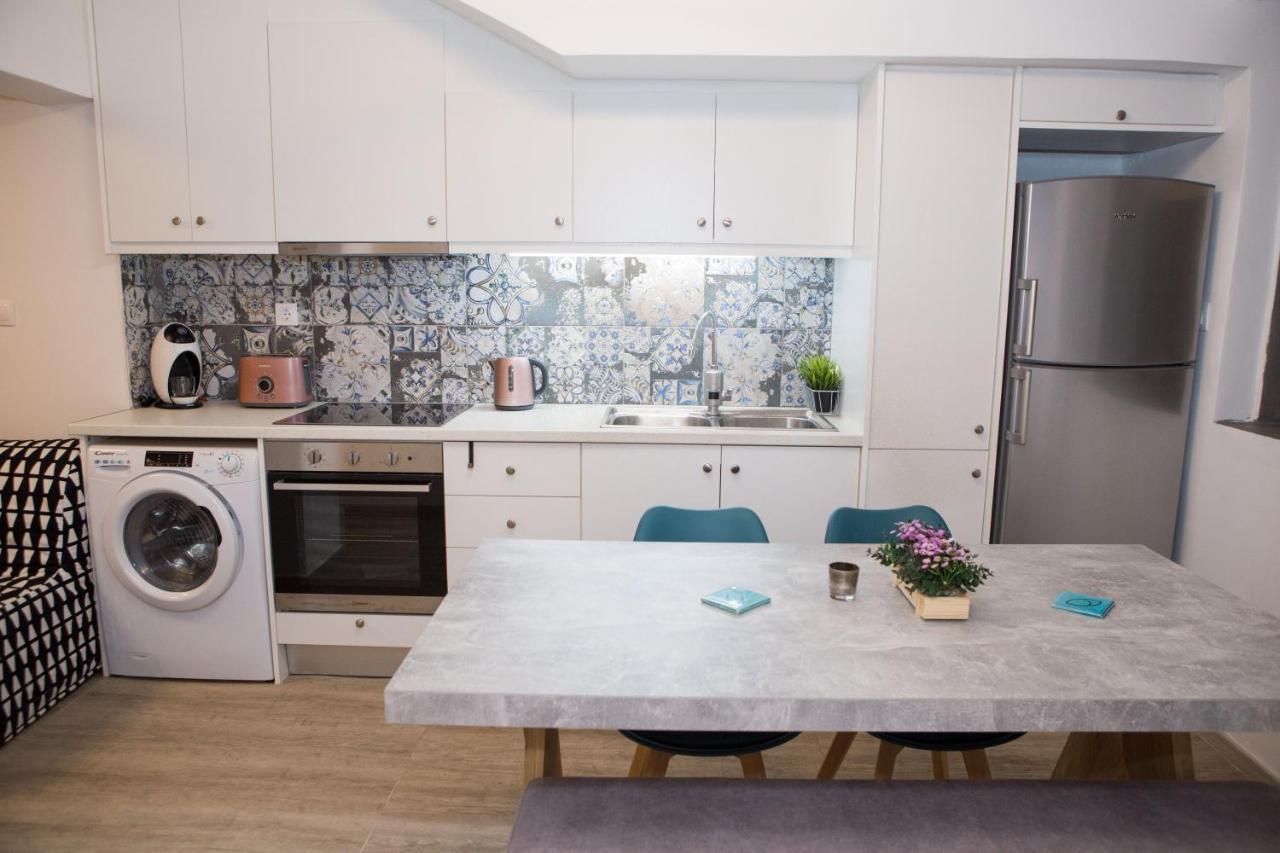 Stylish, Comfortable, Basement Loft-Like Apartment With Amenities 雅典 外观 照片