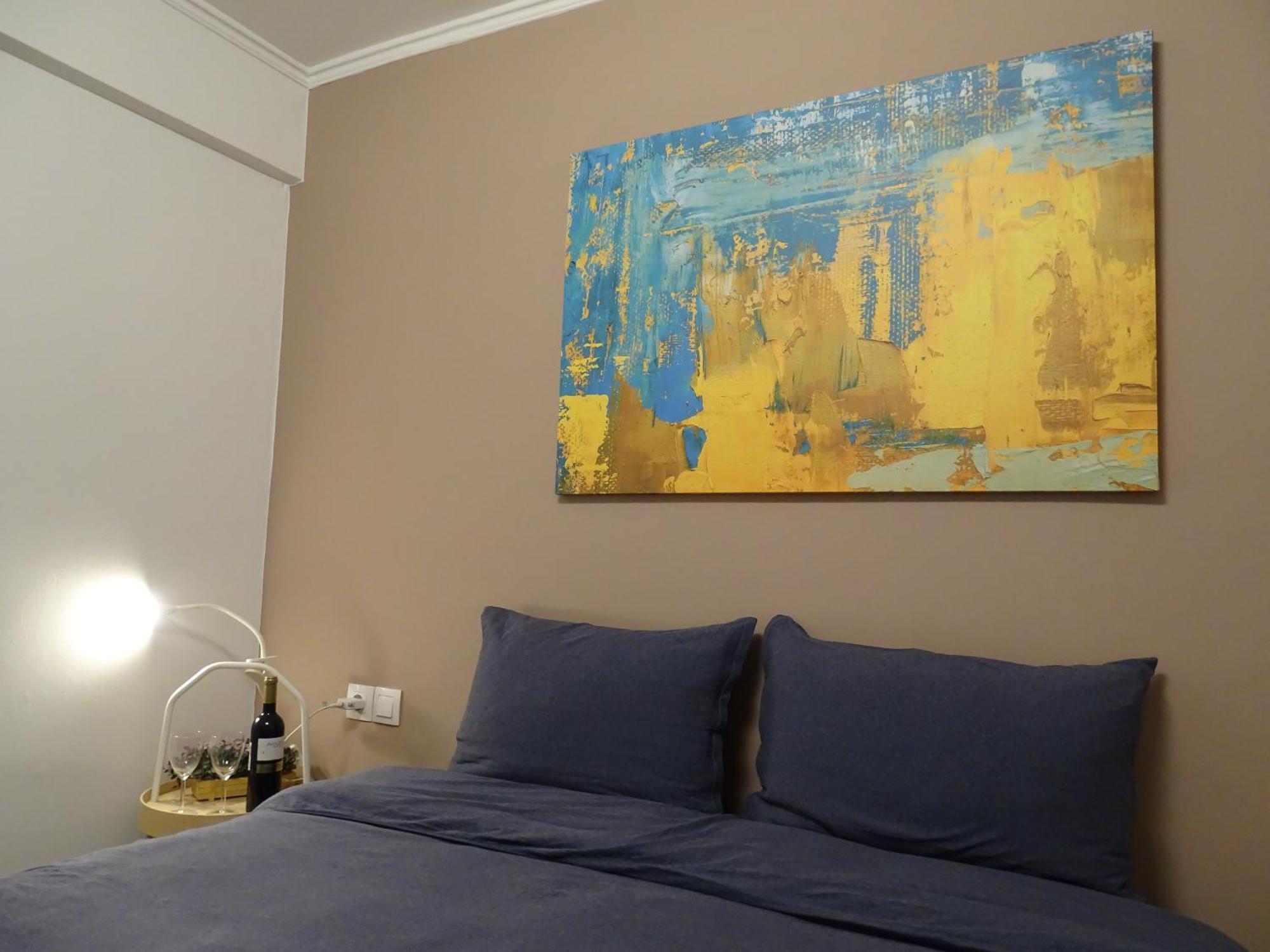Stylish, Comfortable, Basement Loft-Like Apartment With Amenities 雅典 外观 照片