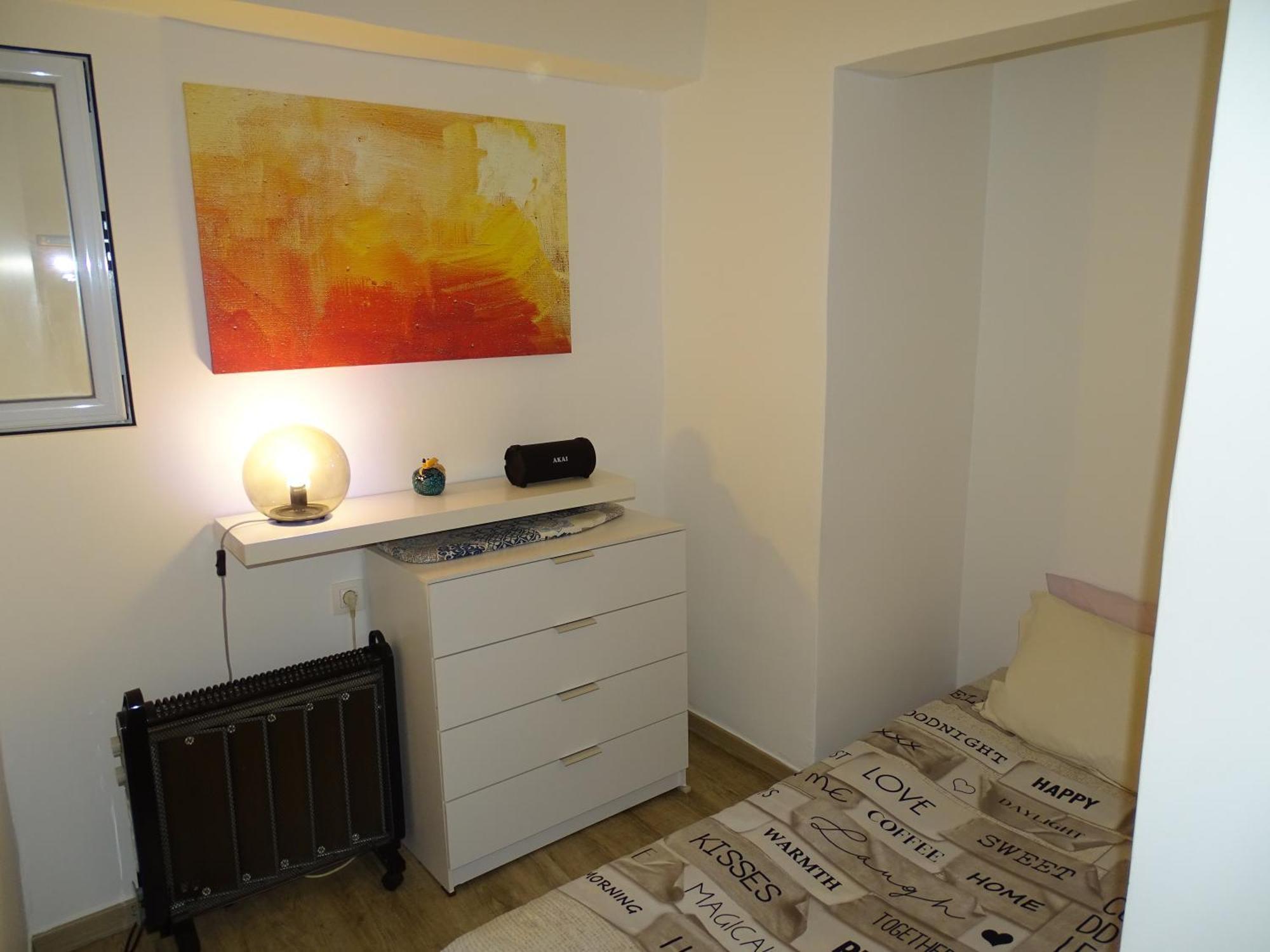 Stylish, Comfortable, Basement Loft-Like Apartment With Amenities 雅典 外观 照片